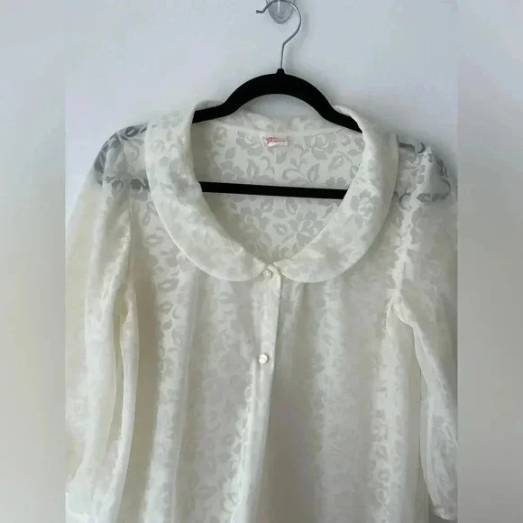 Vintage Cream Lace Robe - Picture 6 of 12